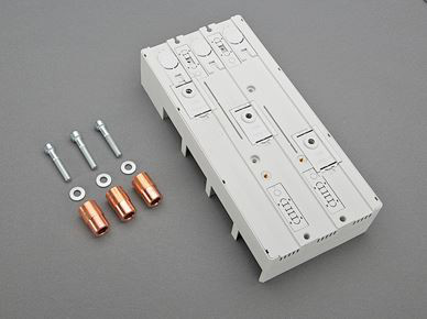 Artikelbild 1 des Artikels 32151 Sammelschienenadapter 520A 3pol 60mm System